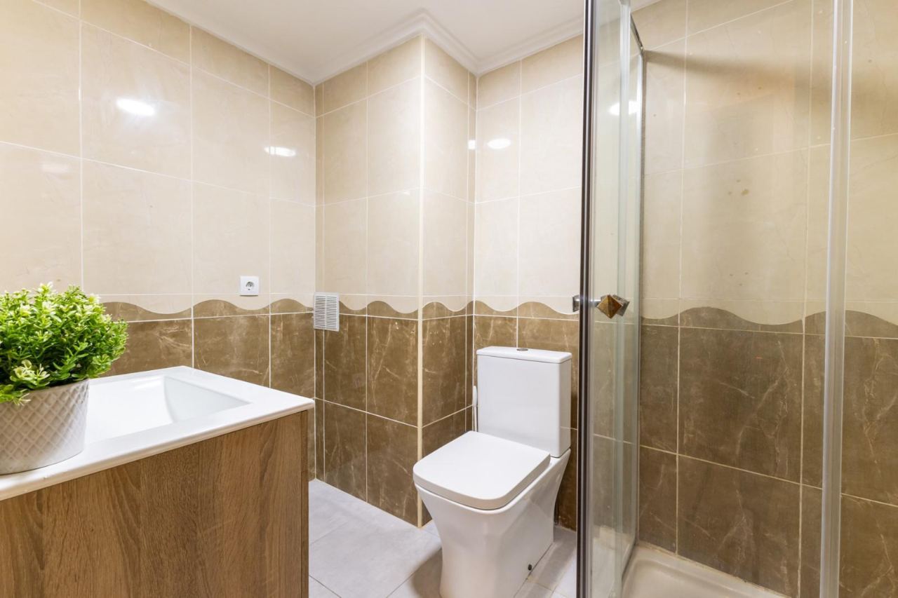 Habitación doble en Padre Viñas — Compartido — 9