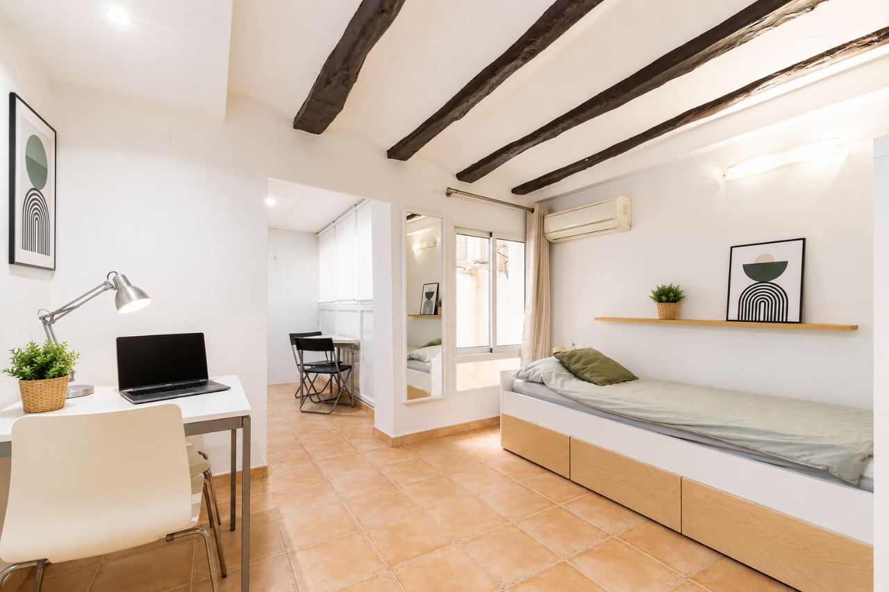 Habitación individual en Sant Francesc — Privada — 2