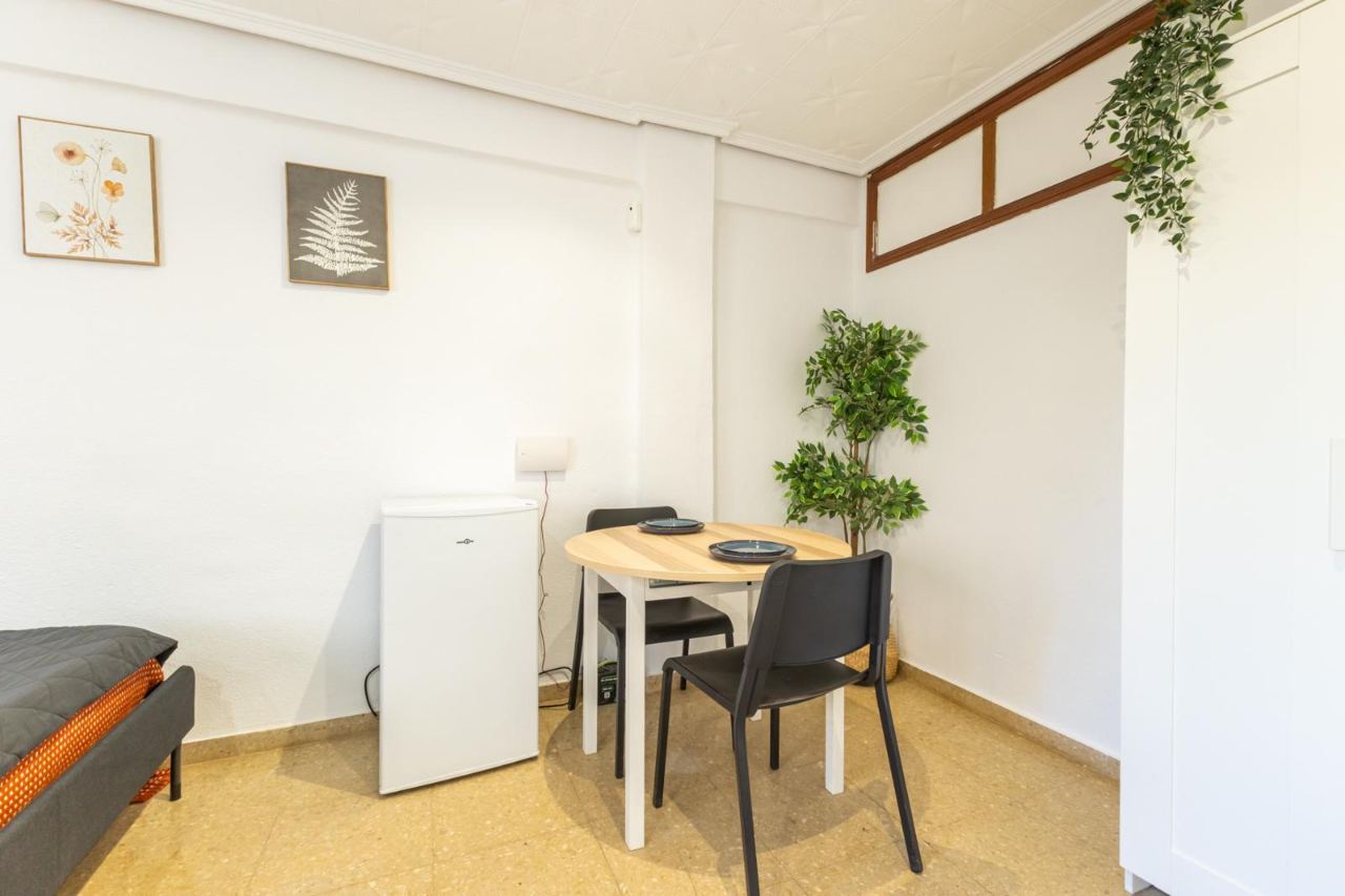 Habitación doble en Padre Viñas — Privada — 4