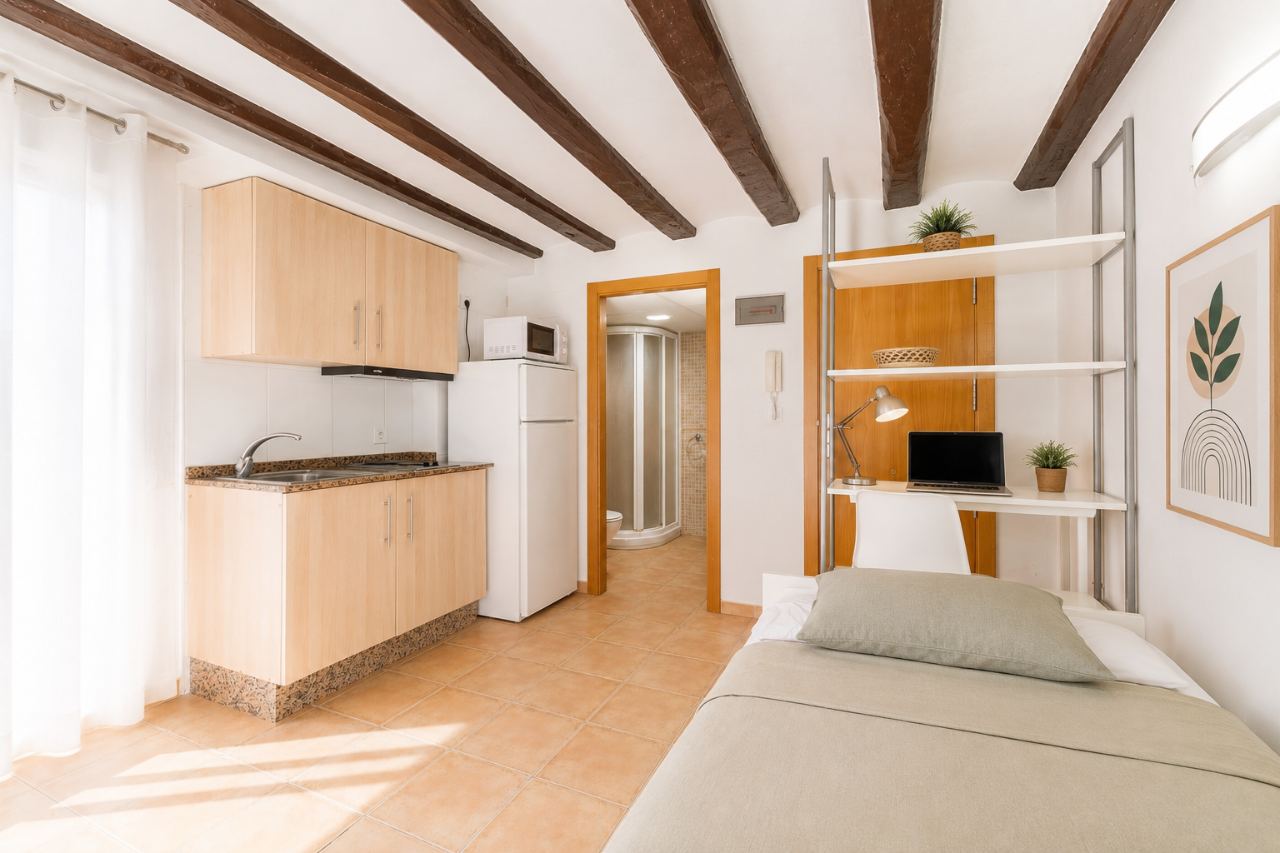 Habitación individual en Sant Francesc — Privada — 3