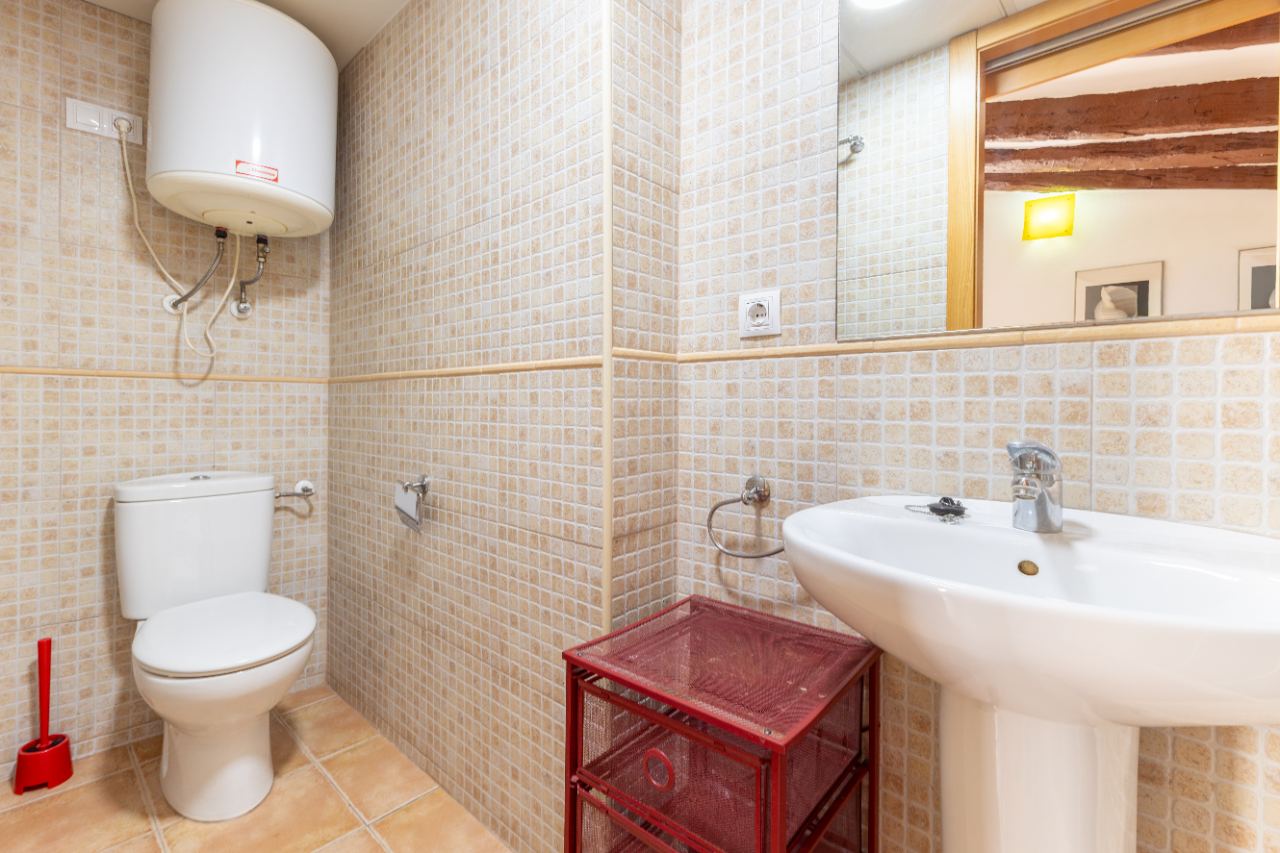 Habitación individual en Sant Francesc — Privada — 5
