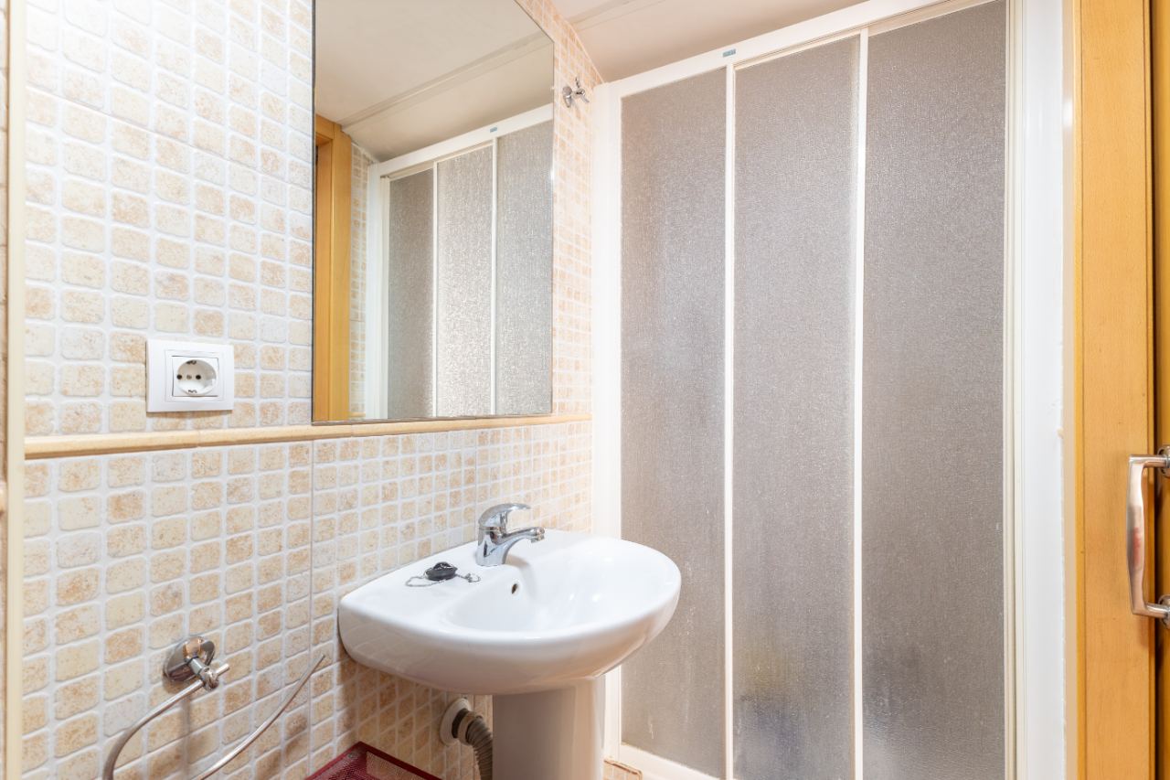 Habitación individual en Sant Francesc — Privada — 6
