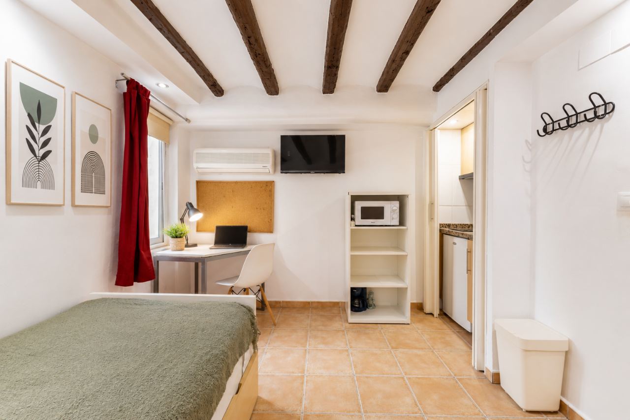 Habitación individual en Sant Francesc — Privada — 2
